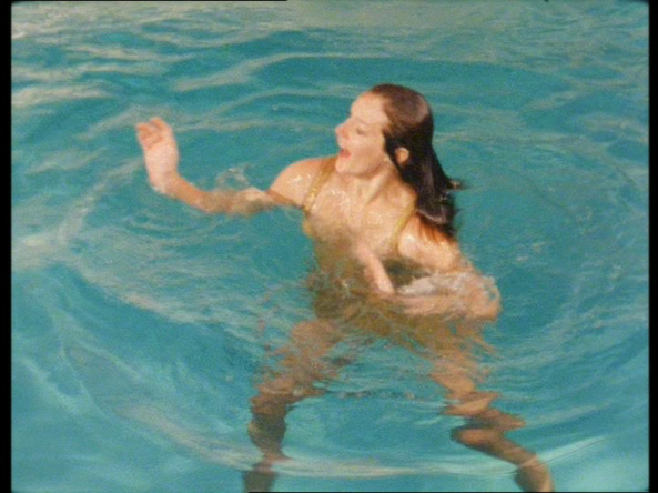 Leela in the pool